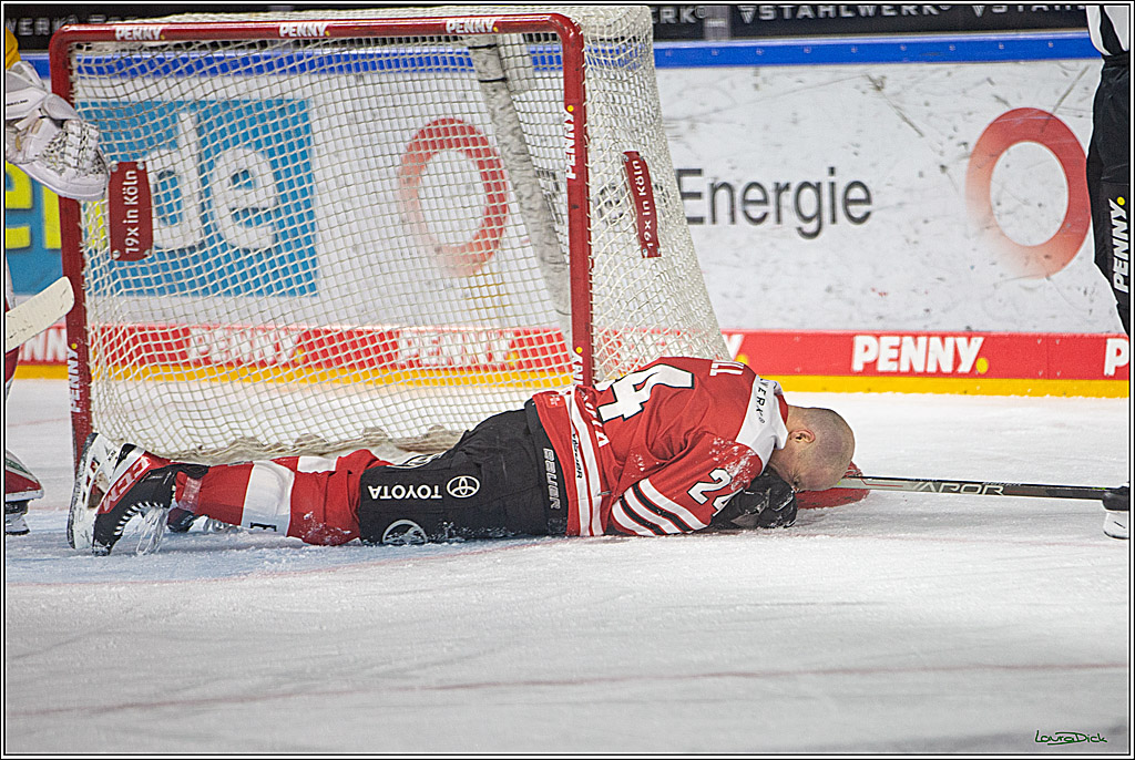 PENNY DEL; Koelner Haie- Duesseldorfer EG; Koeln, 16.12.2022